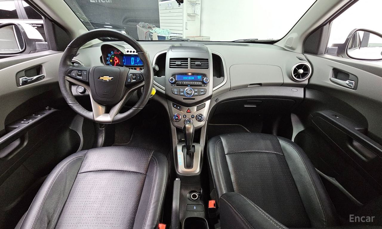 Chevrolet (GM Daewoo) Aveo Sedan 1.4 Turbo LT 2016