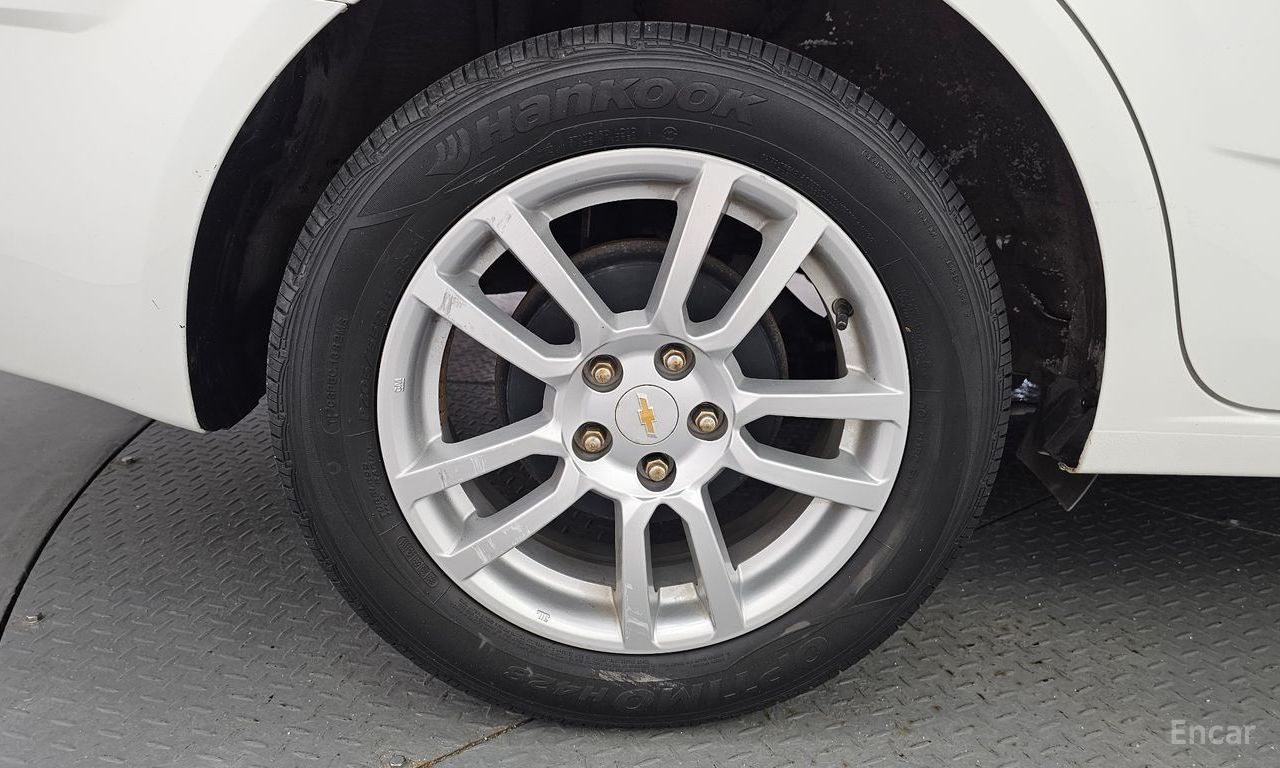 Chevrolet (GM Daewoo) Aveo Sedan 1.4 Turbo LT 2016