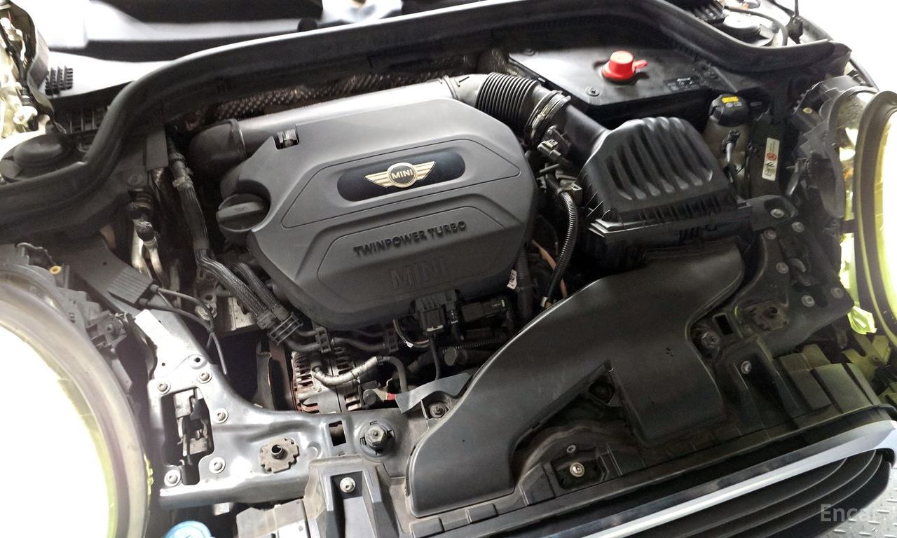 Mini Cooper D 5-Door Mid 2017