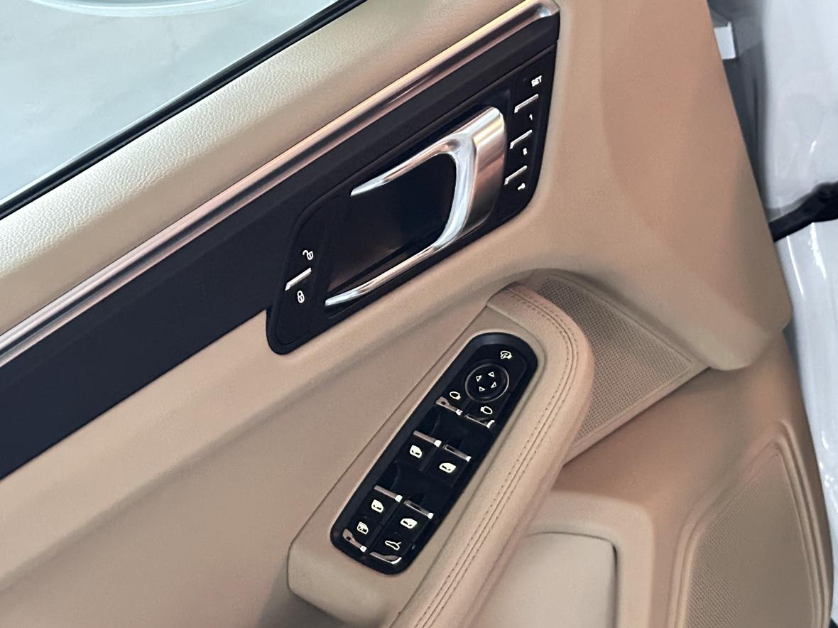 Macan 2016 Macan 2.0T