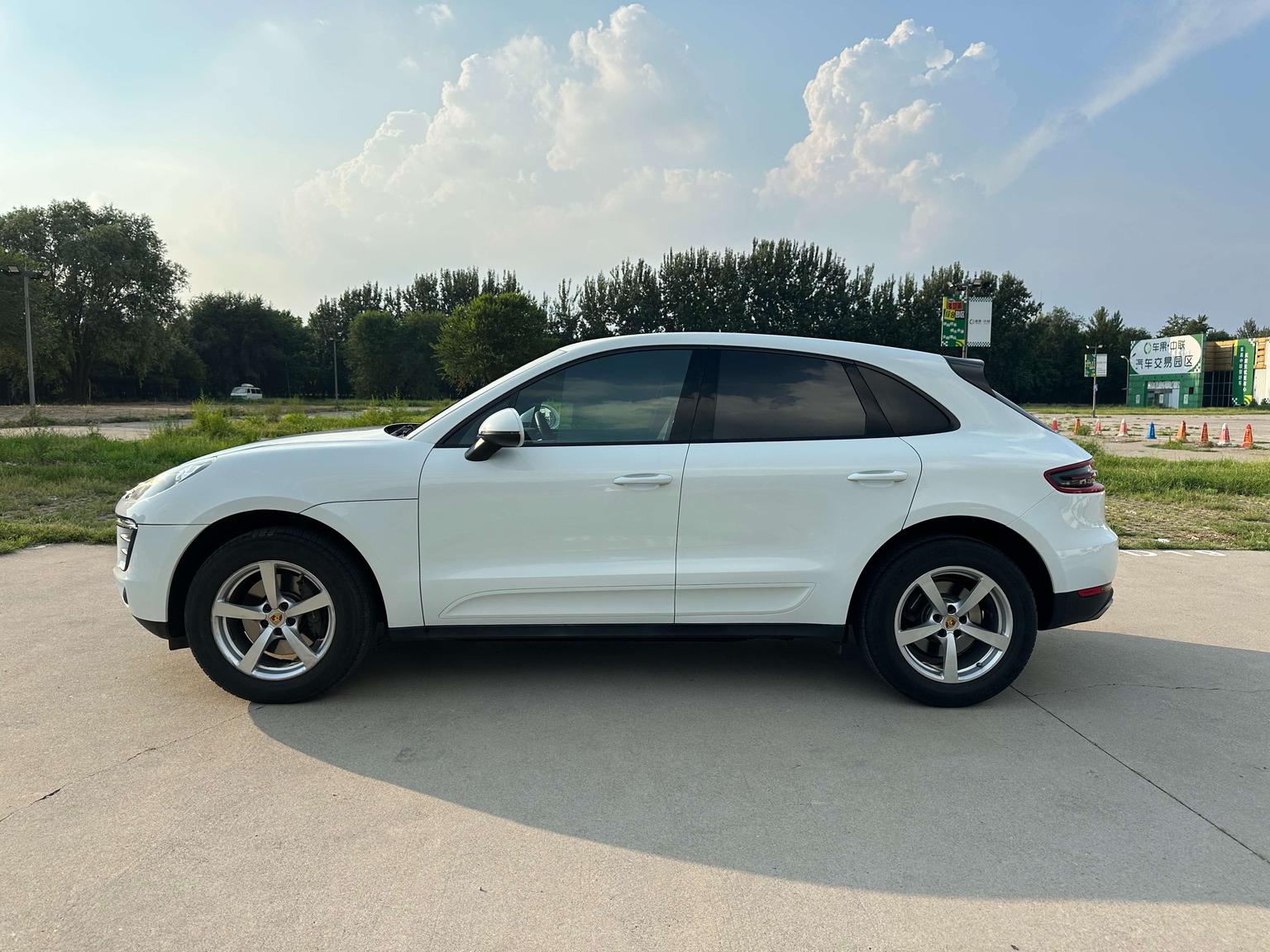 Macan 2014 Macan 2.0T