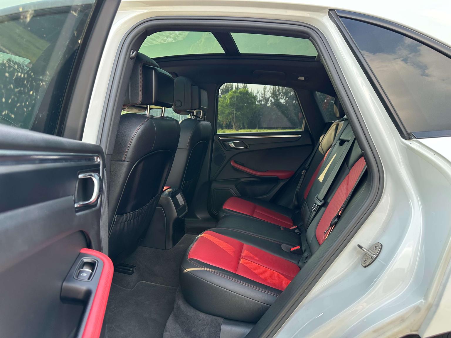 Macan 2014 Macan 2.0T