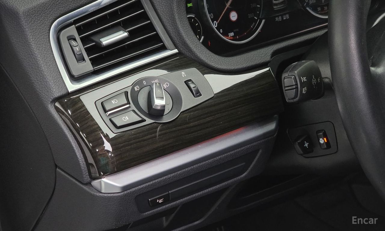 BMW 5 Series GT (F07) GT ED Edition 2014