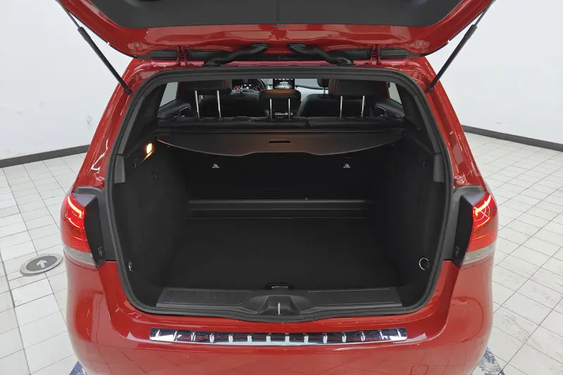 Mercedes-Benz B-Class 2017 B 200 Dynamic