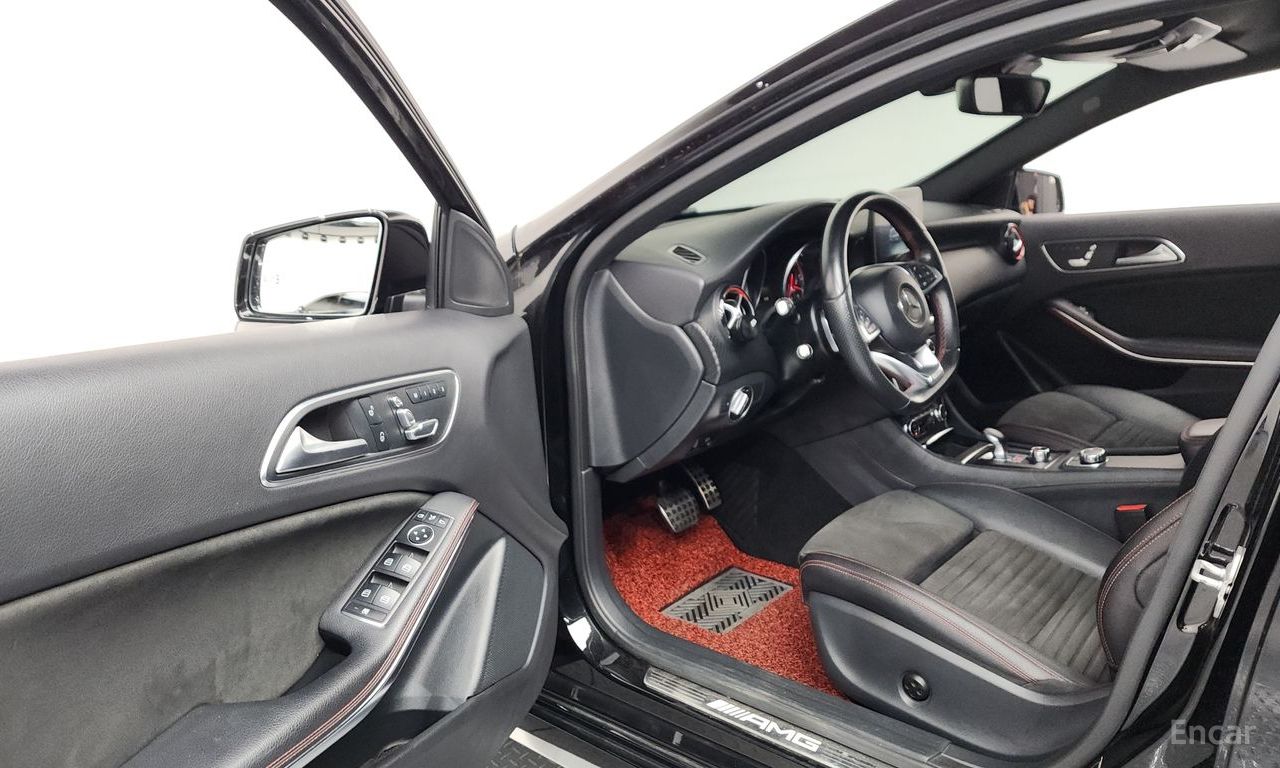 Benz A-Class W176 A45 AMG 4MATIC 2017