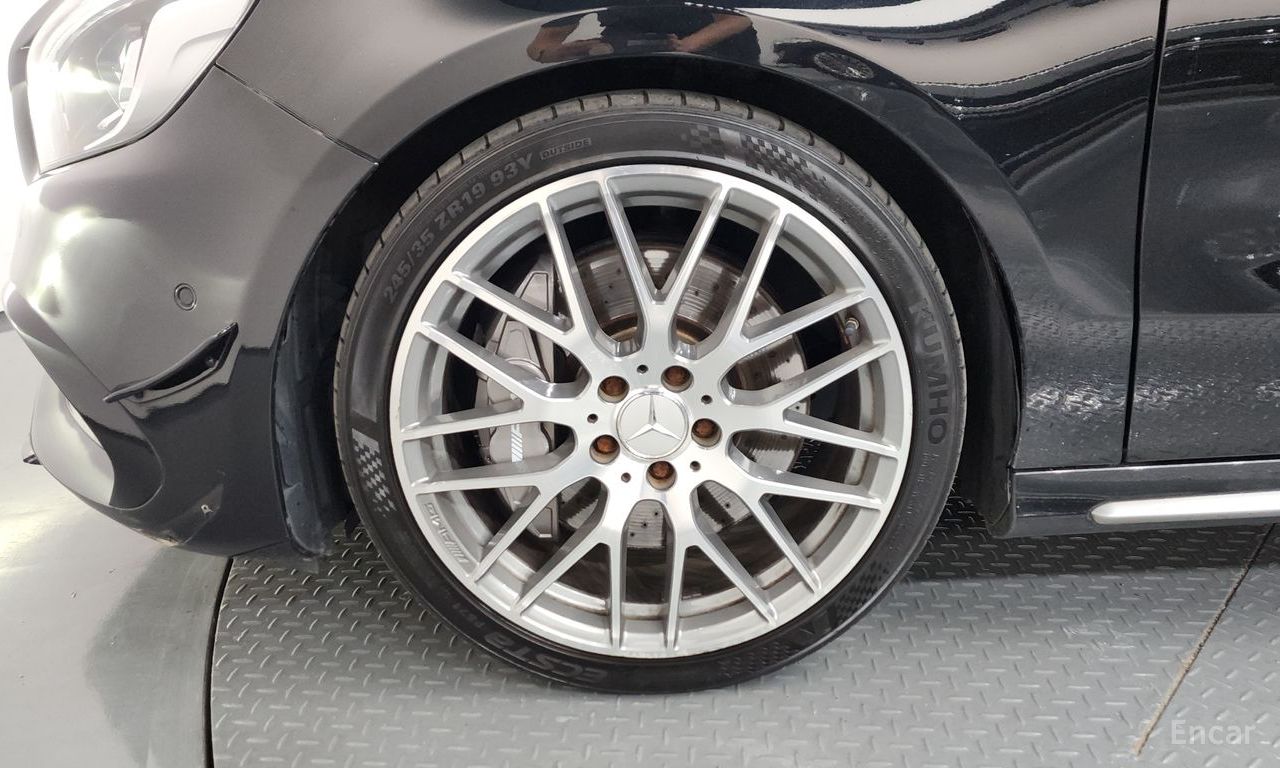 Benz A-Class W176 A45 AMG 4MATIC 2017