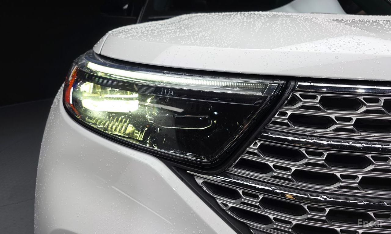 Ford Explorer 6th generation 3.0 PHEV 2021