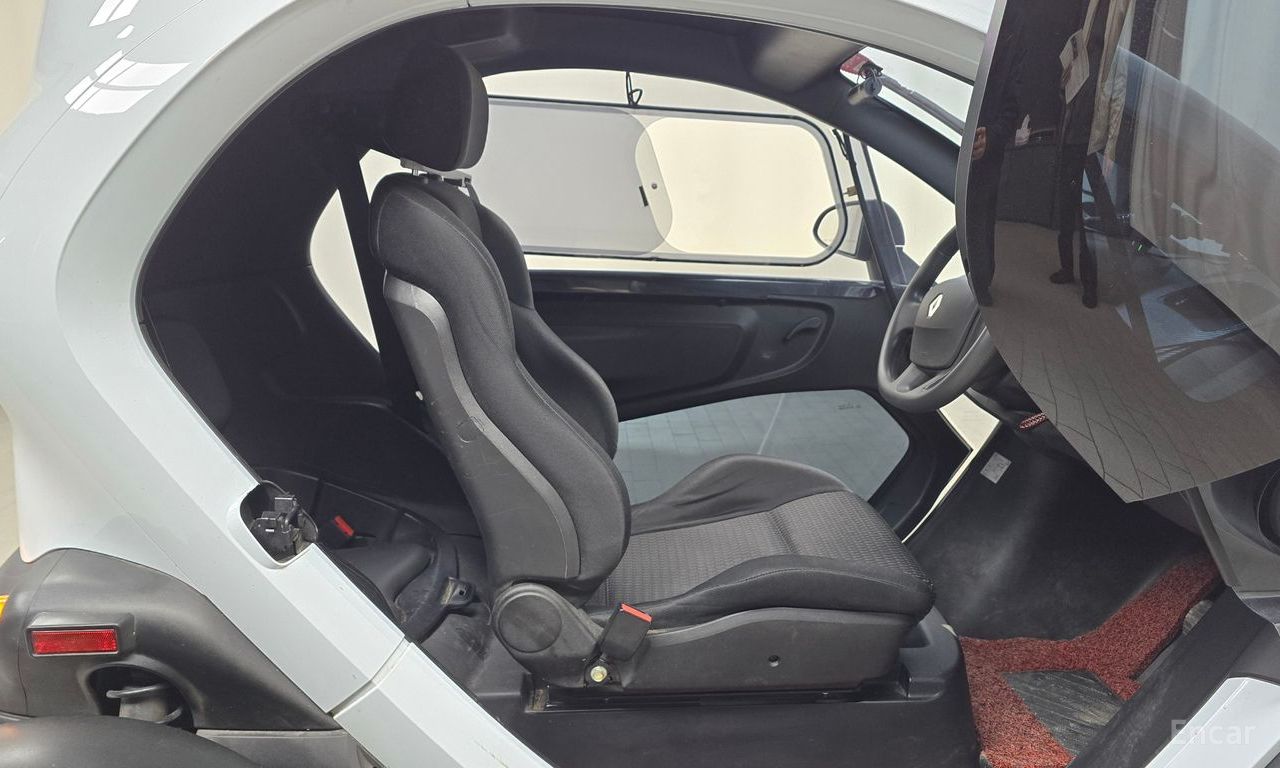 Renault Korea (Samsung) Twizy Life (2-seater) 2020
