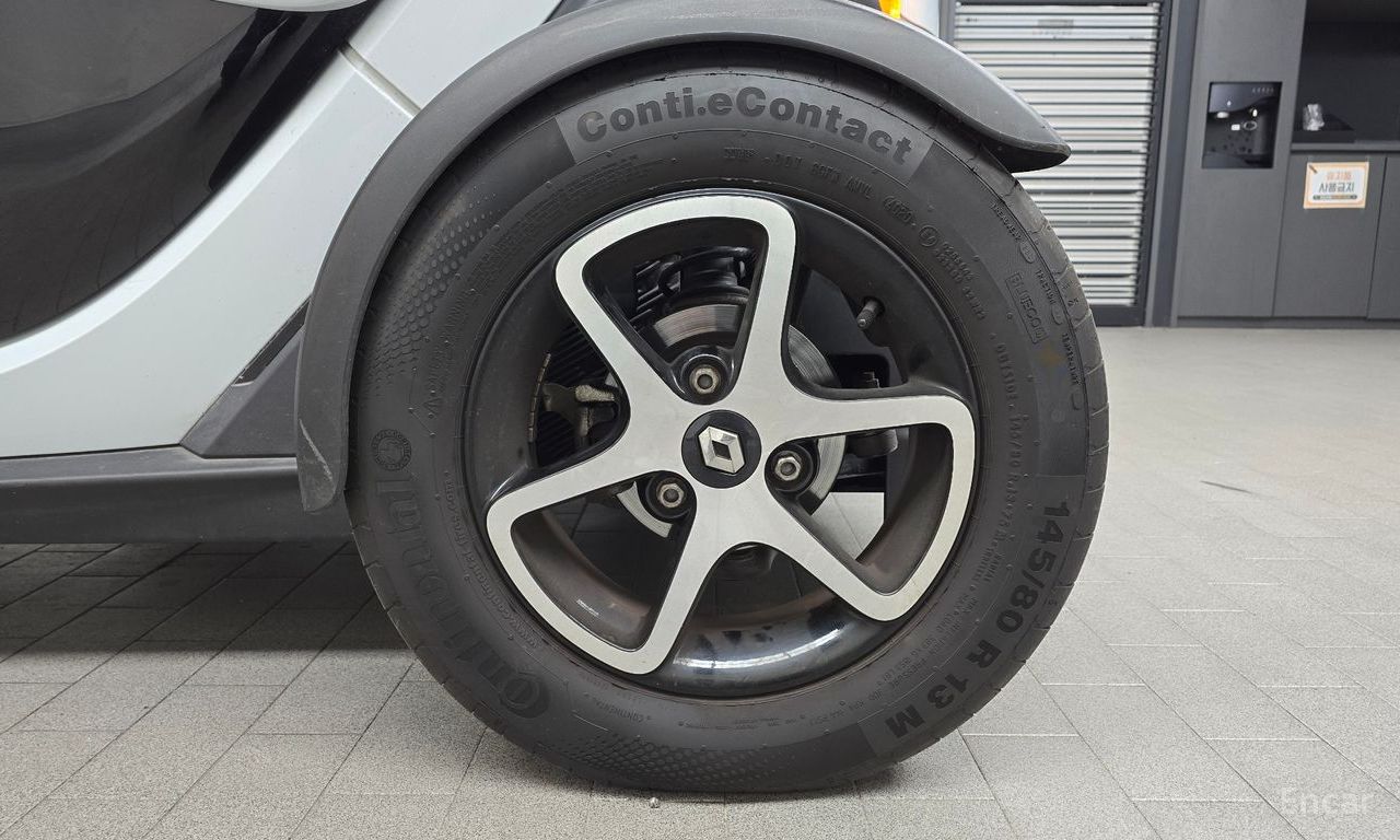 Renault Korea (Samsung) Twizy Life (2-seater) 2020