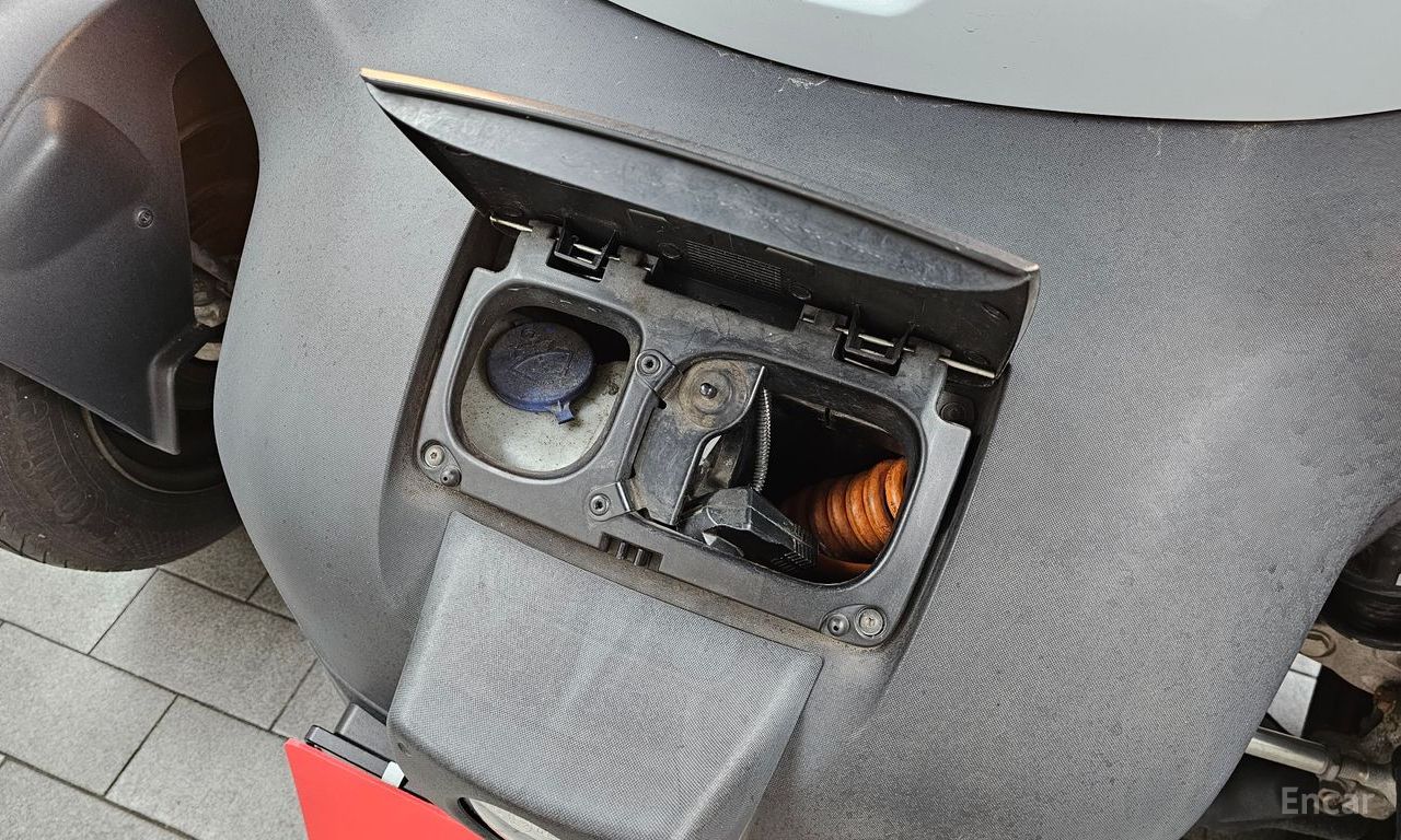 Renault Korea (Samsung) Twizy Life (2-seater) 2020