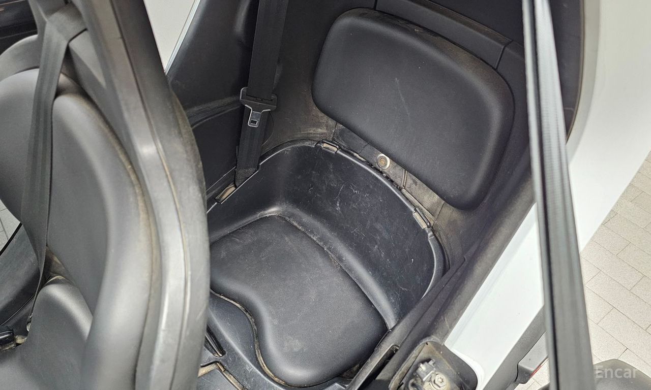 Renault Korea (Samsung) Twizy Life (2-seater) 2020