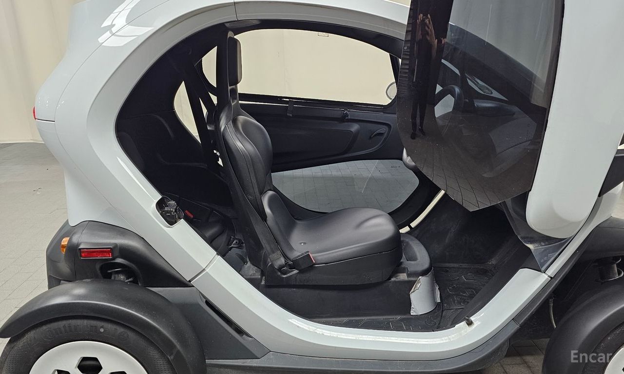 Renault Korea (Samsung) Twizy Life (2-seater) 2020