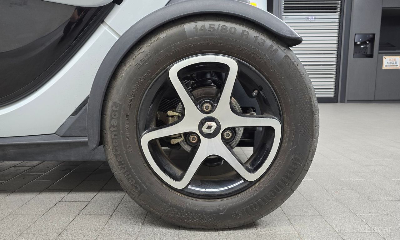 Renault Korea (Samsung) Twizy Intense (2-seater) 2018