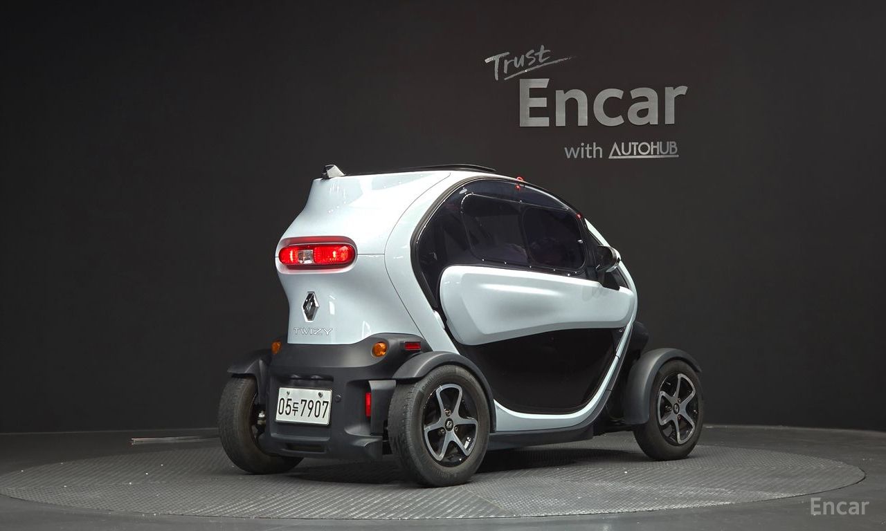 Renault Korea (Samsung) Twizy Intense (2-seater) 2018