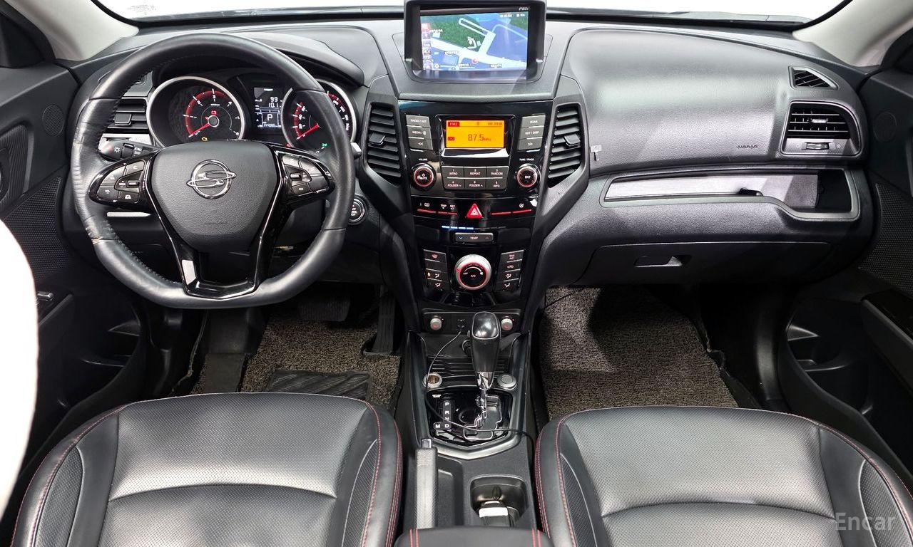 KG Mobility (Ssangyong) Tivoli Air Diesel IX 2WD 2017