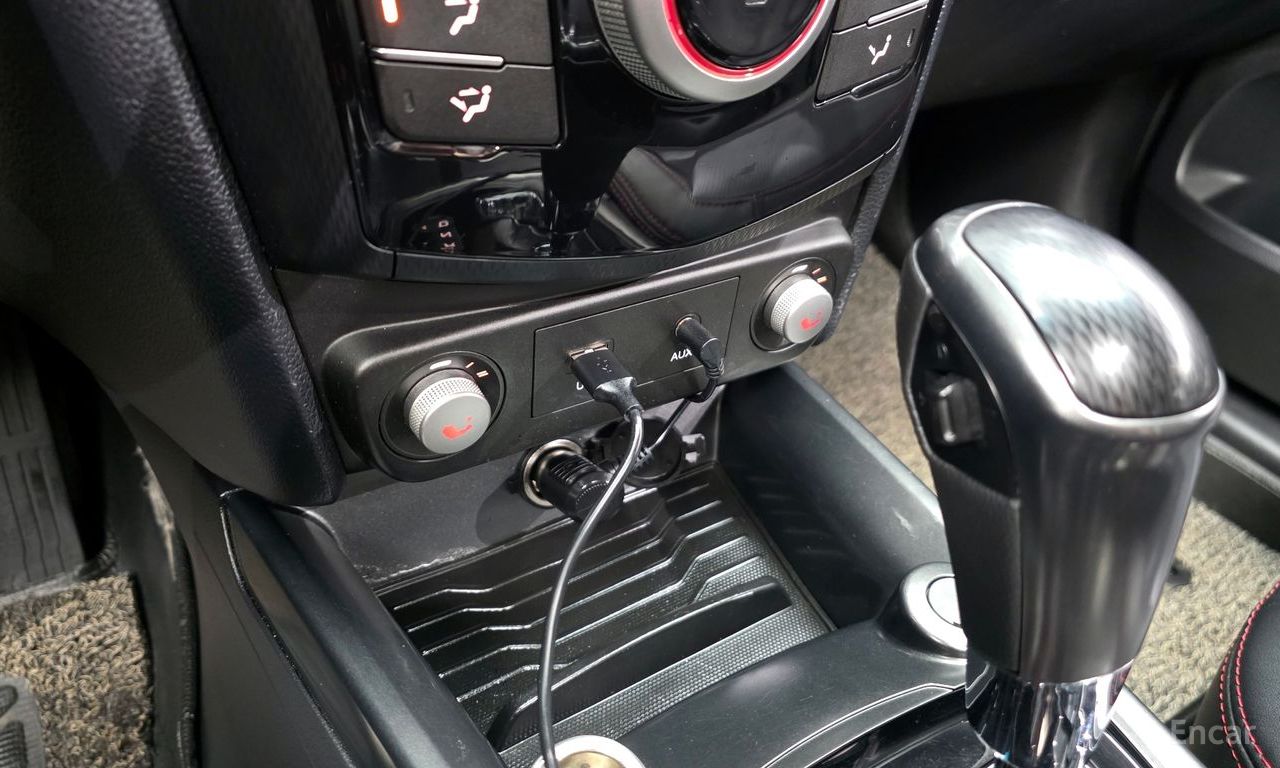 KG Mobility (Ssangyong) Tivoli Air Diesel IX 2WD 2017