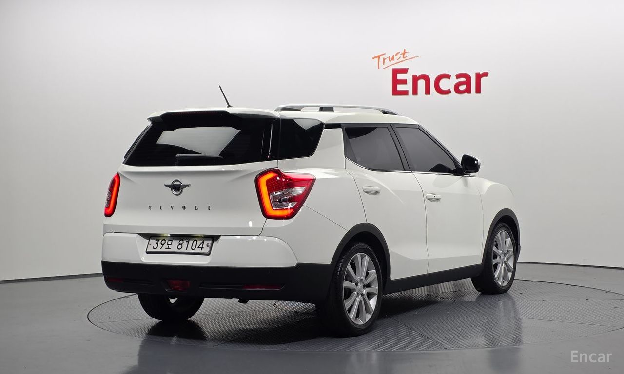 KG Mobility (Ssangyong) Tivoli Air Diesel IX 2WD 2017
