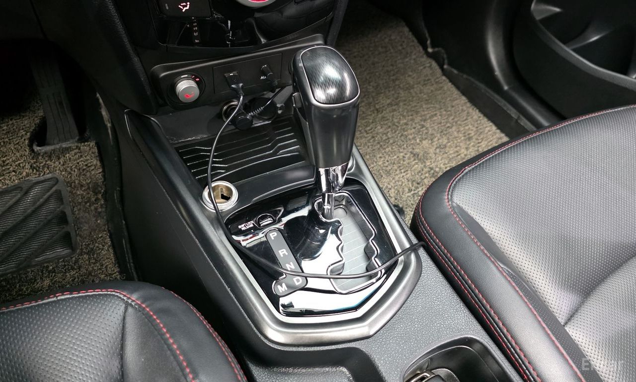 KG Mobility (Ssangyong) Tivoli Air Diesel IX 2WD 2017