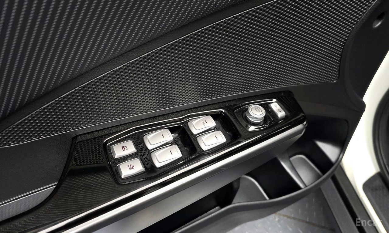 KG Mobility (Ssangyong) Tivoli Air Diesel IX 2WD 2017
