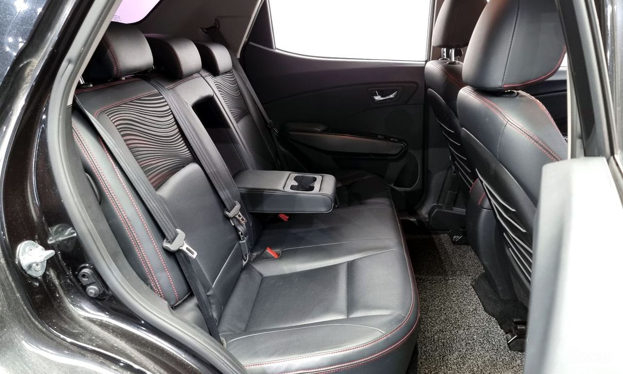 KG Mobility (Ssangyong) Tivoli Air Diesel IX 2WD 2016