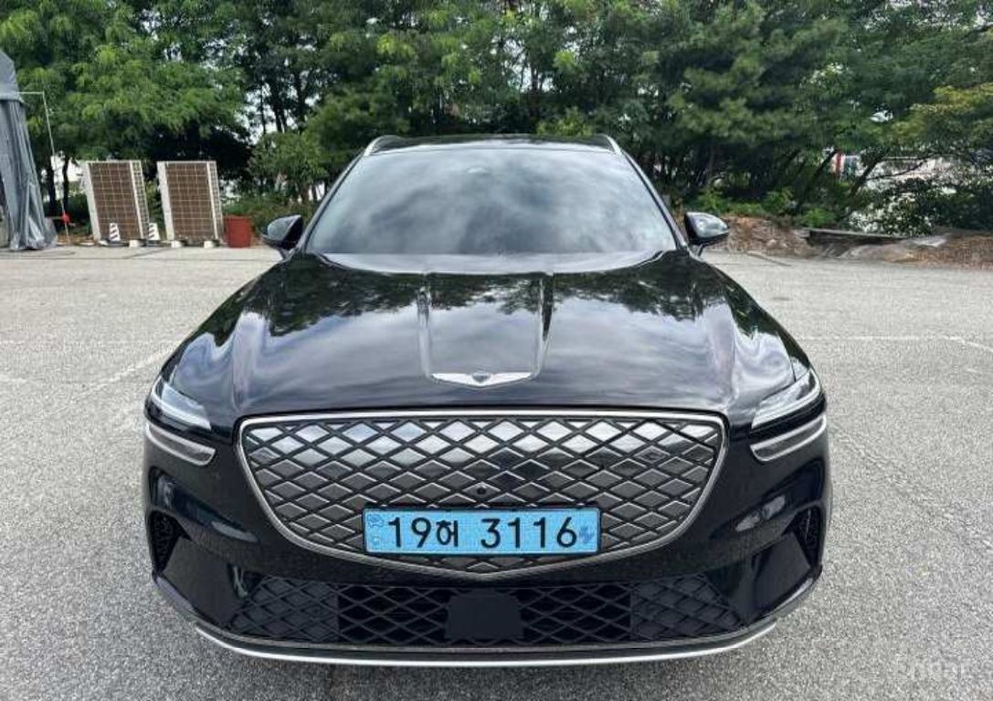 Genesis Electrified GV70 e-AWD 2024