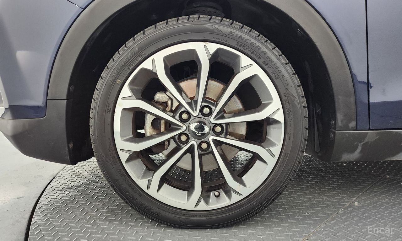 KG Mobility (Ssangyong) Tivoli Armor Diesel Gear Edition 2WD 2018