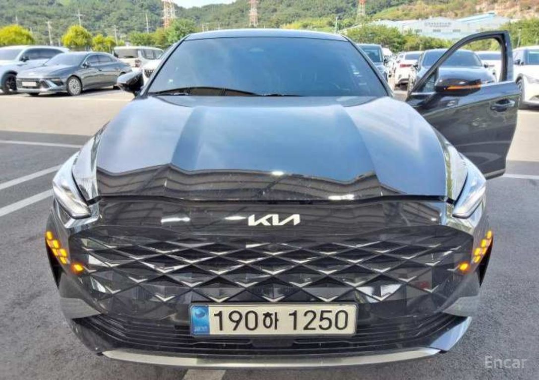 Kia K8 Hybrid Signature Special 2023