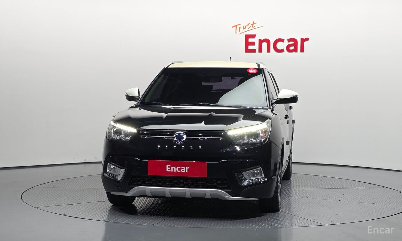 KG Mobility (Ssangyong) Tivoli LX 2WD 2015