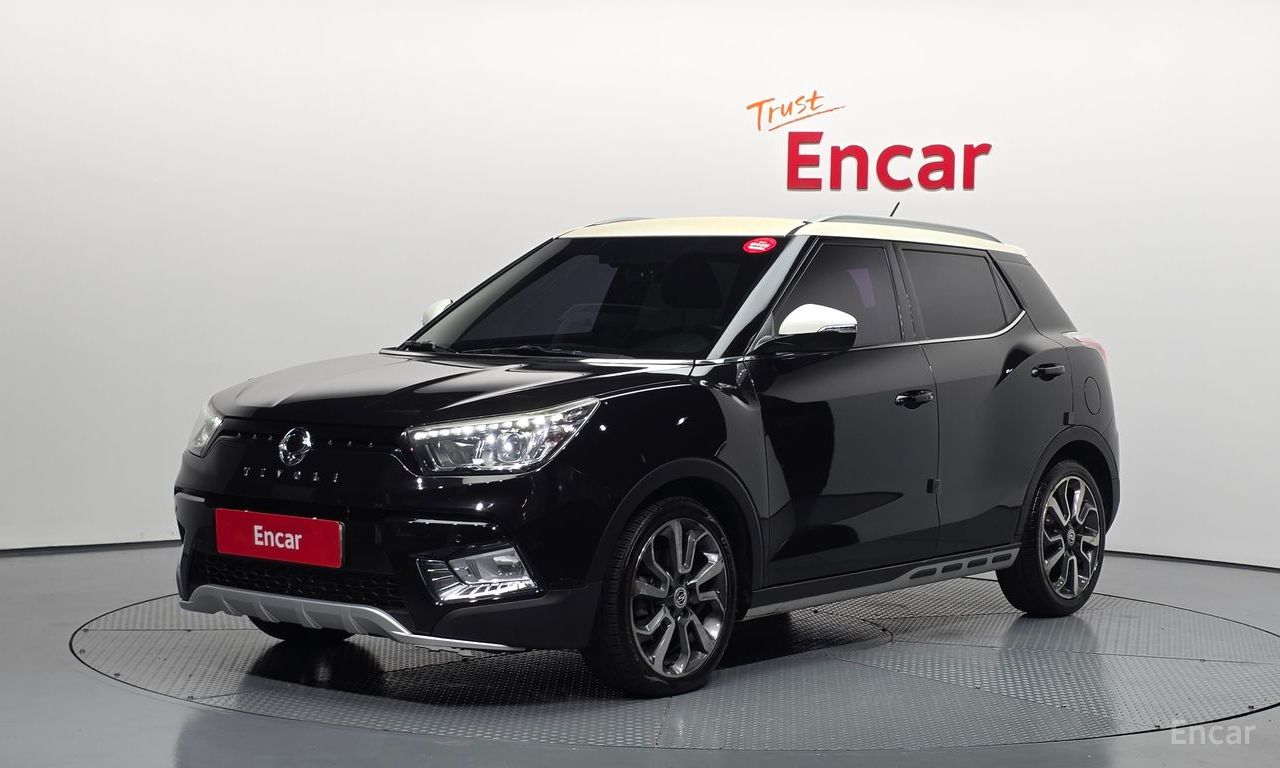 KG Mobility (Ssangyong) Tivoli LX 2WD 2015