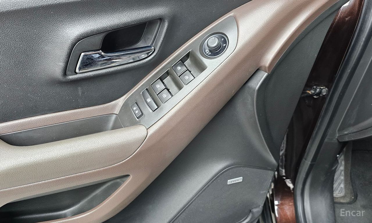 Chevrolet (GM Daewoo) Trax 1.4 LTZ 2014
