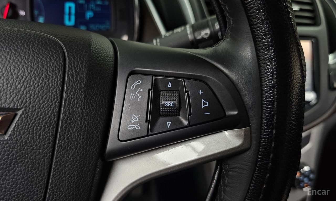 Chevrolet (GM Daewoo) Trax 1.4 LTZ 2014