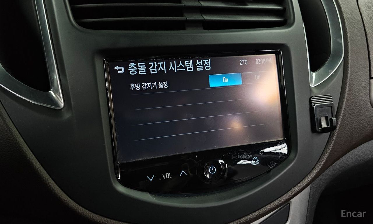 Chevrolet (GM Daewoo) Trax 1.4 LTZ 2014