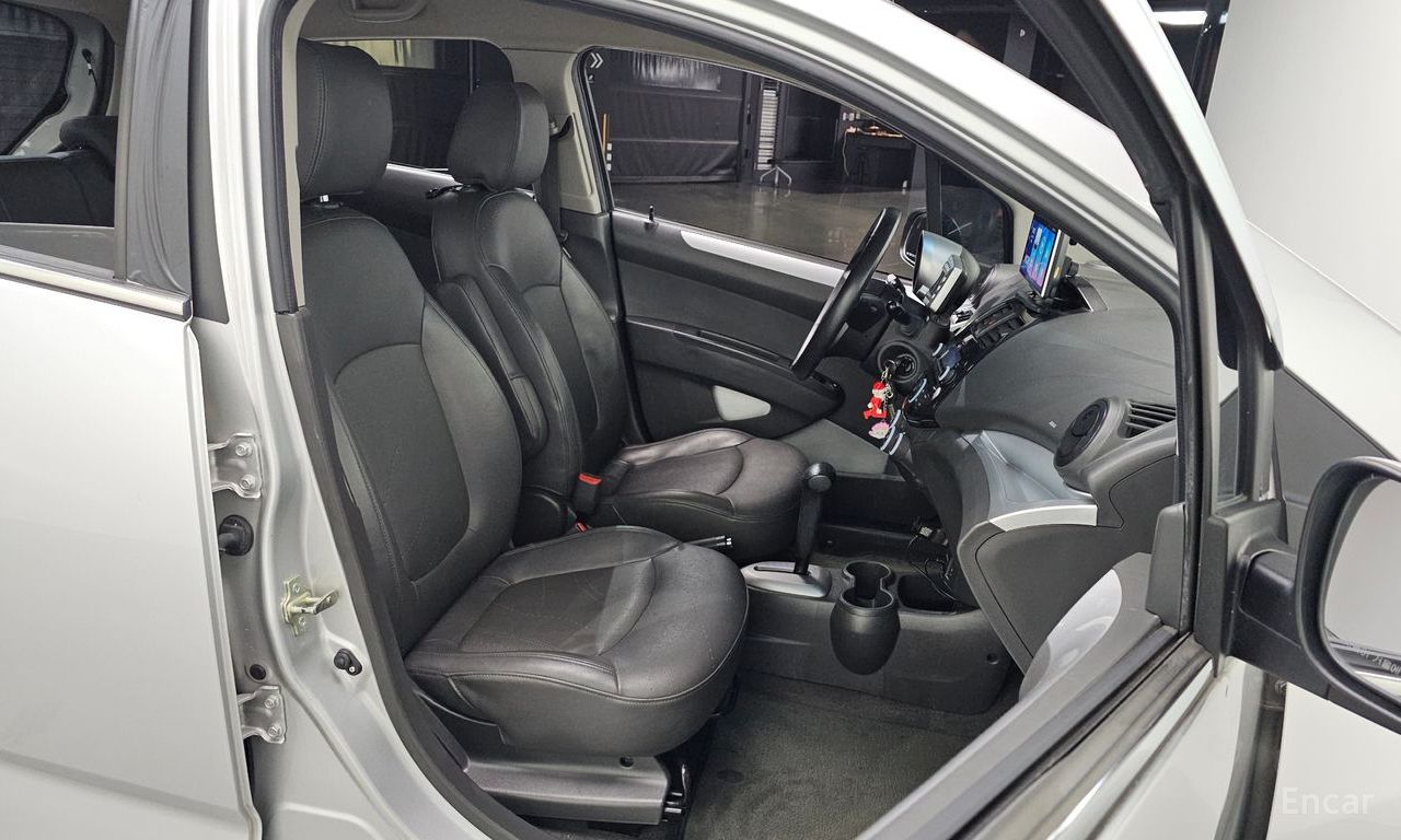 Chevrolet (GM Daewoo) Spark LT 2013