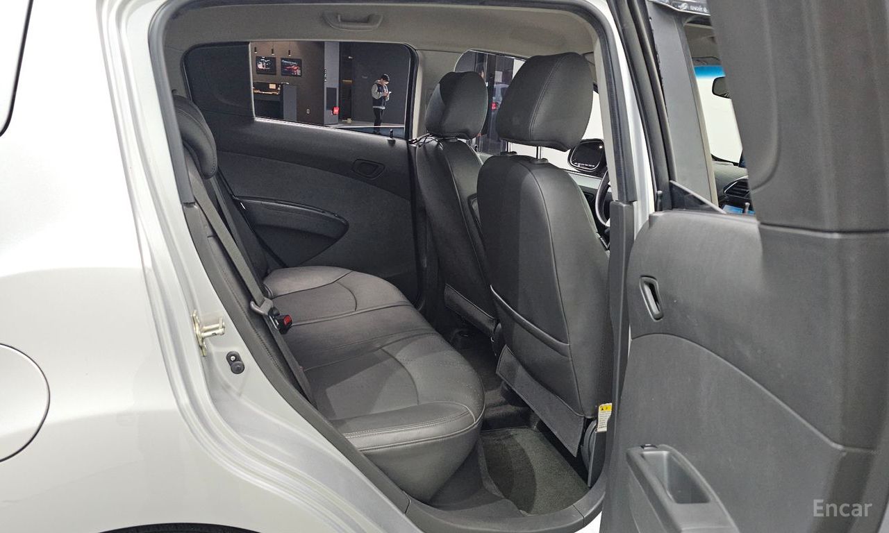 Chevrolet (GM Daewoo) Spark LT 2013