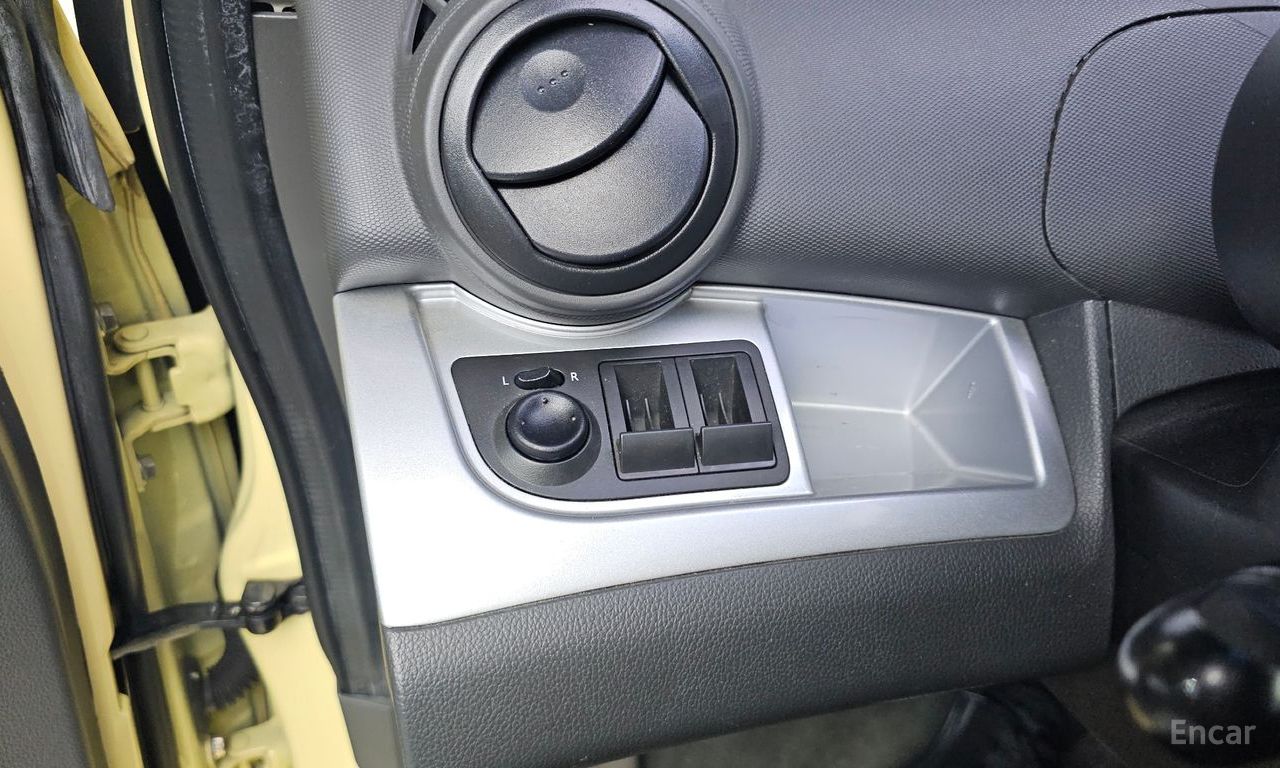 Chevrolet (GM Daewoo) Spark LT 2013