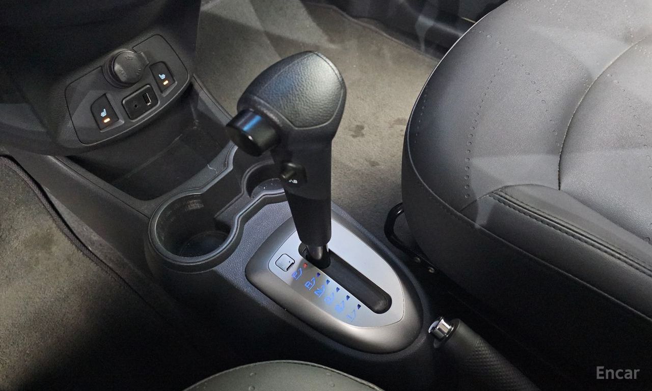Chevrolet (GM Daewoo) Spark LT 2013