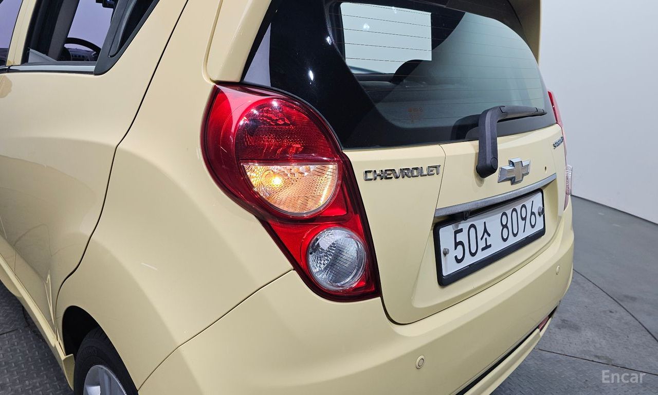 Chevrolet (GM Daewoo) Spark LT 2013