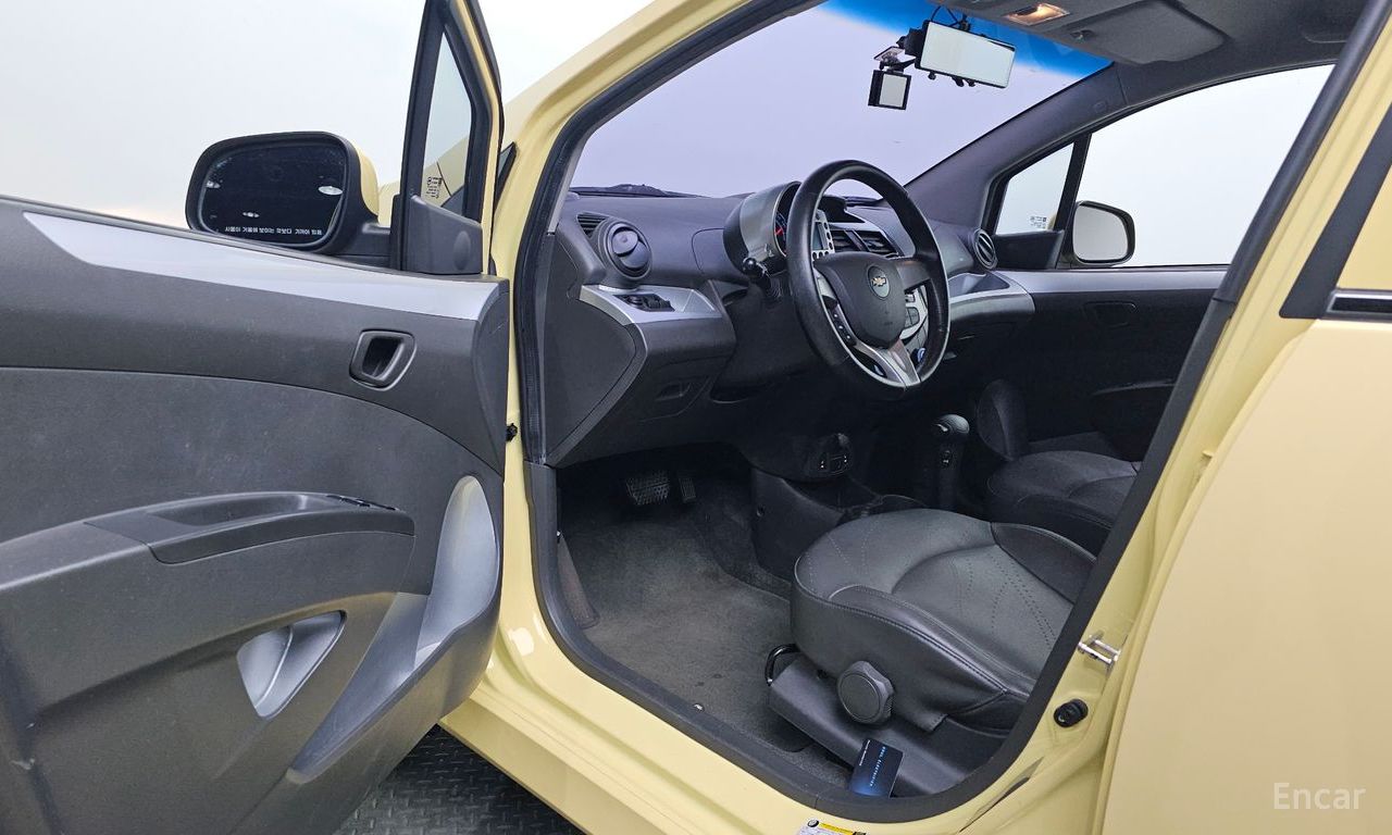 Chevrolet (GM Daewoo) Spark LT 2013