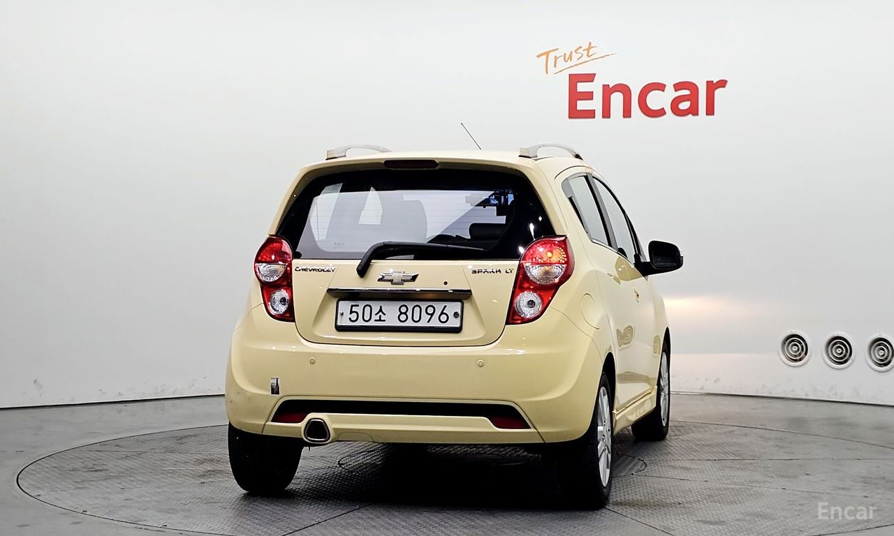 Chevrolet (GM Daewoo) Spark LT 2013