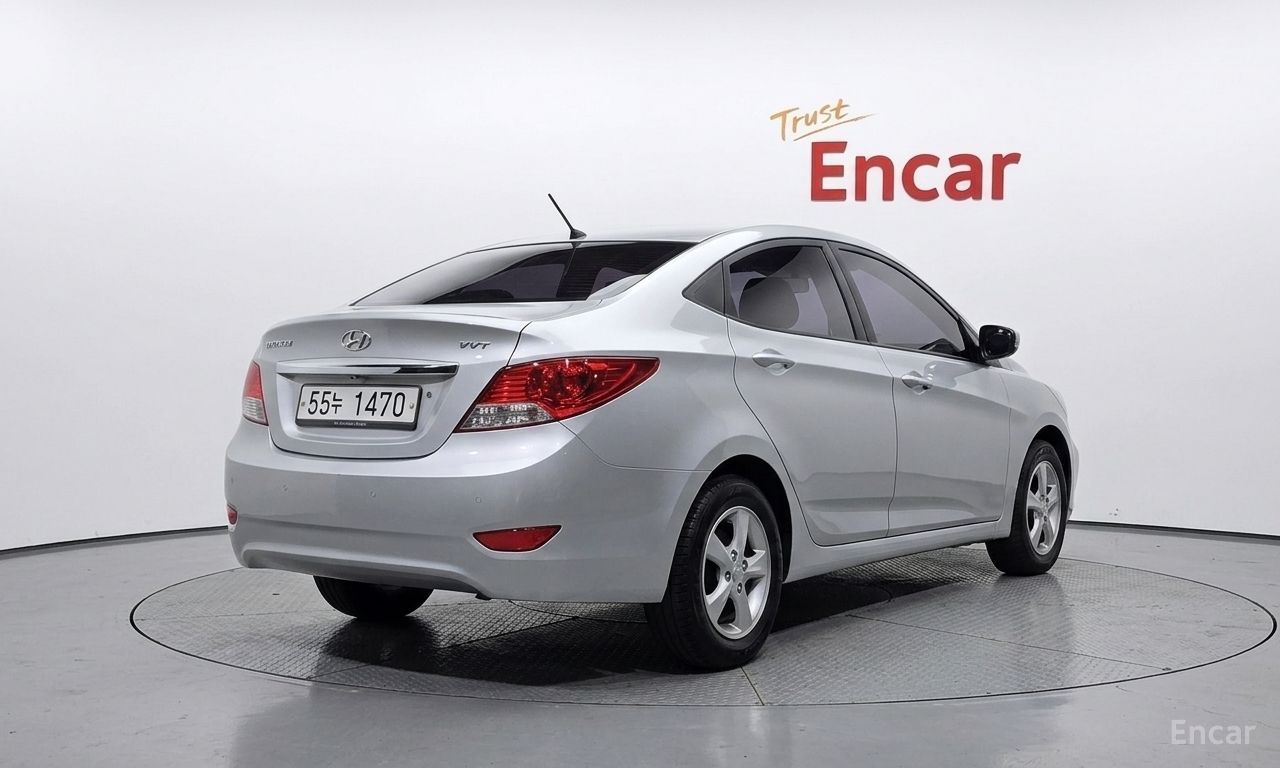 Hyundai Accent (New) 1.4 VVT Premier 2011