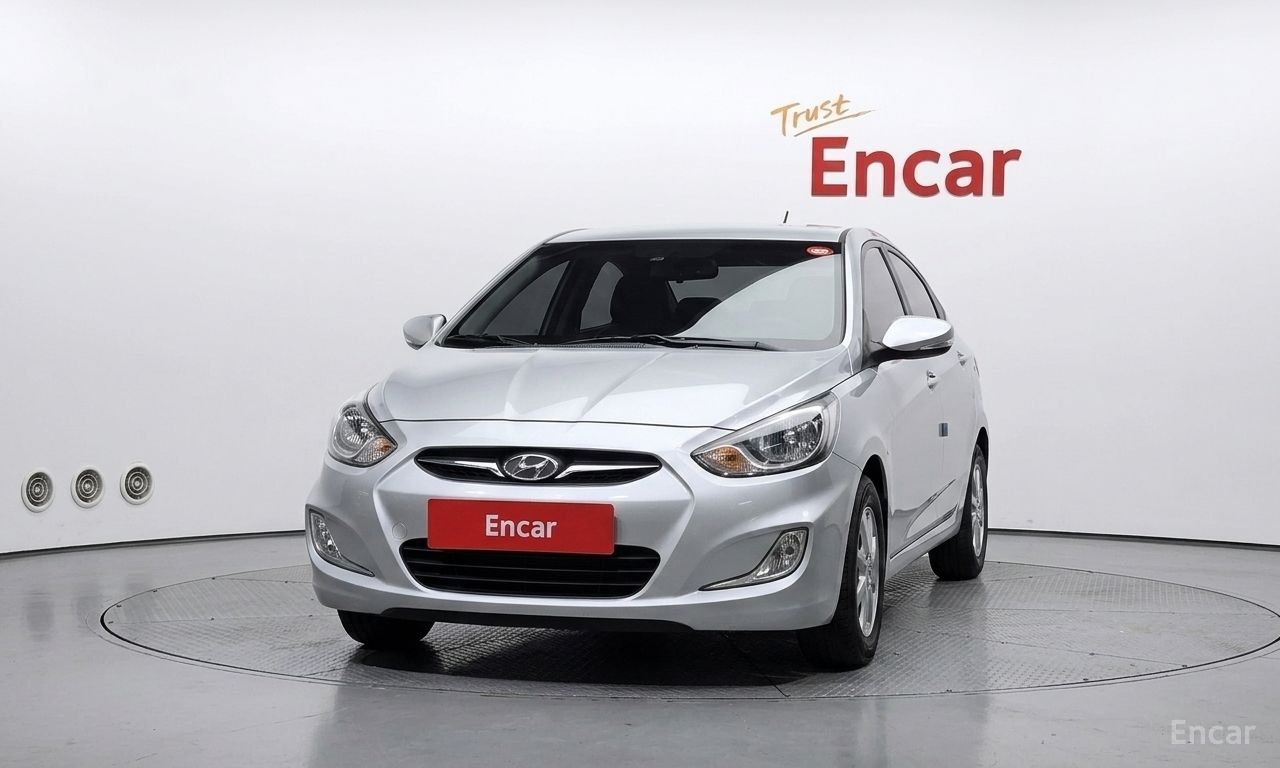 Hyundai Accent (New) 1.4 VVT Premier 2011