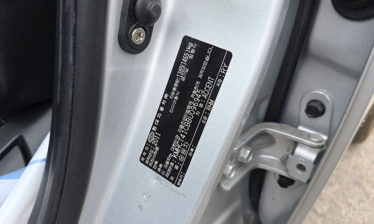 Hyundai Accent (New) 1.4 VVT Premier 2011