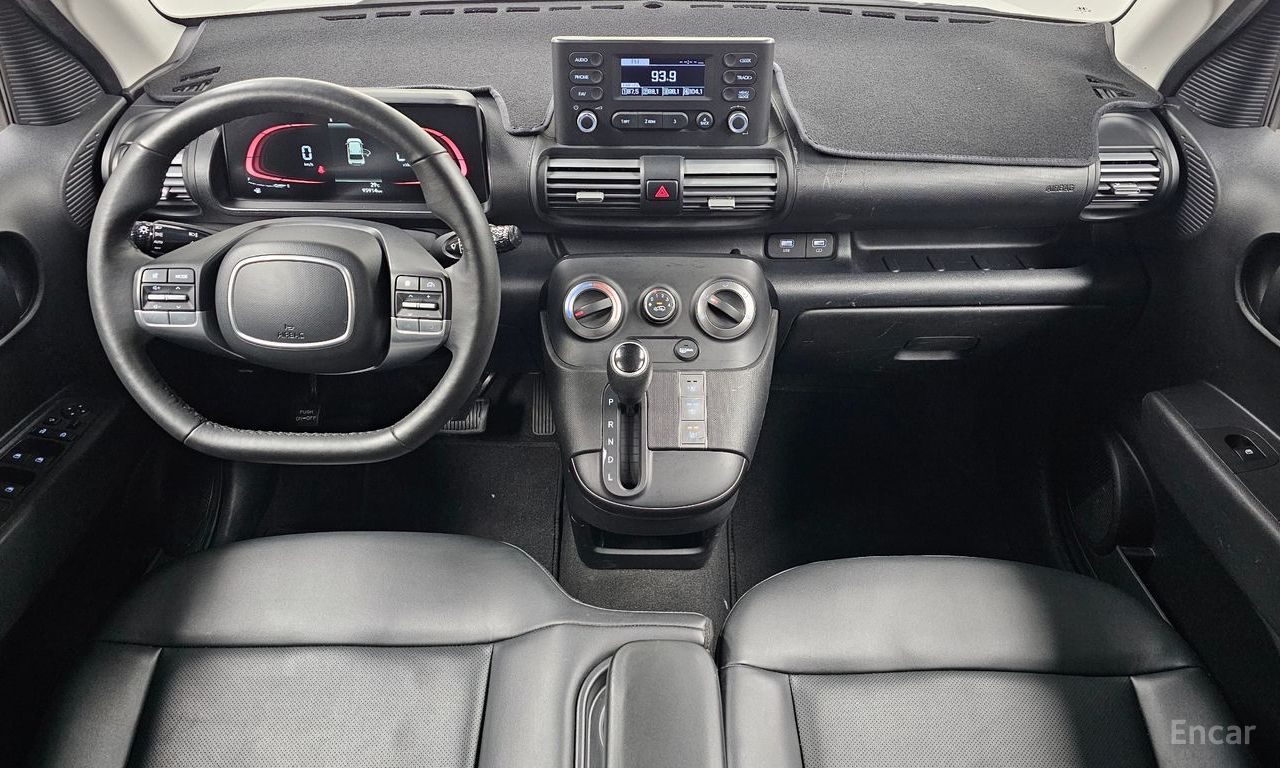 Hyundai Casper Van 2023