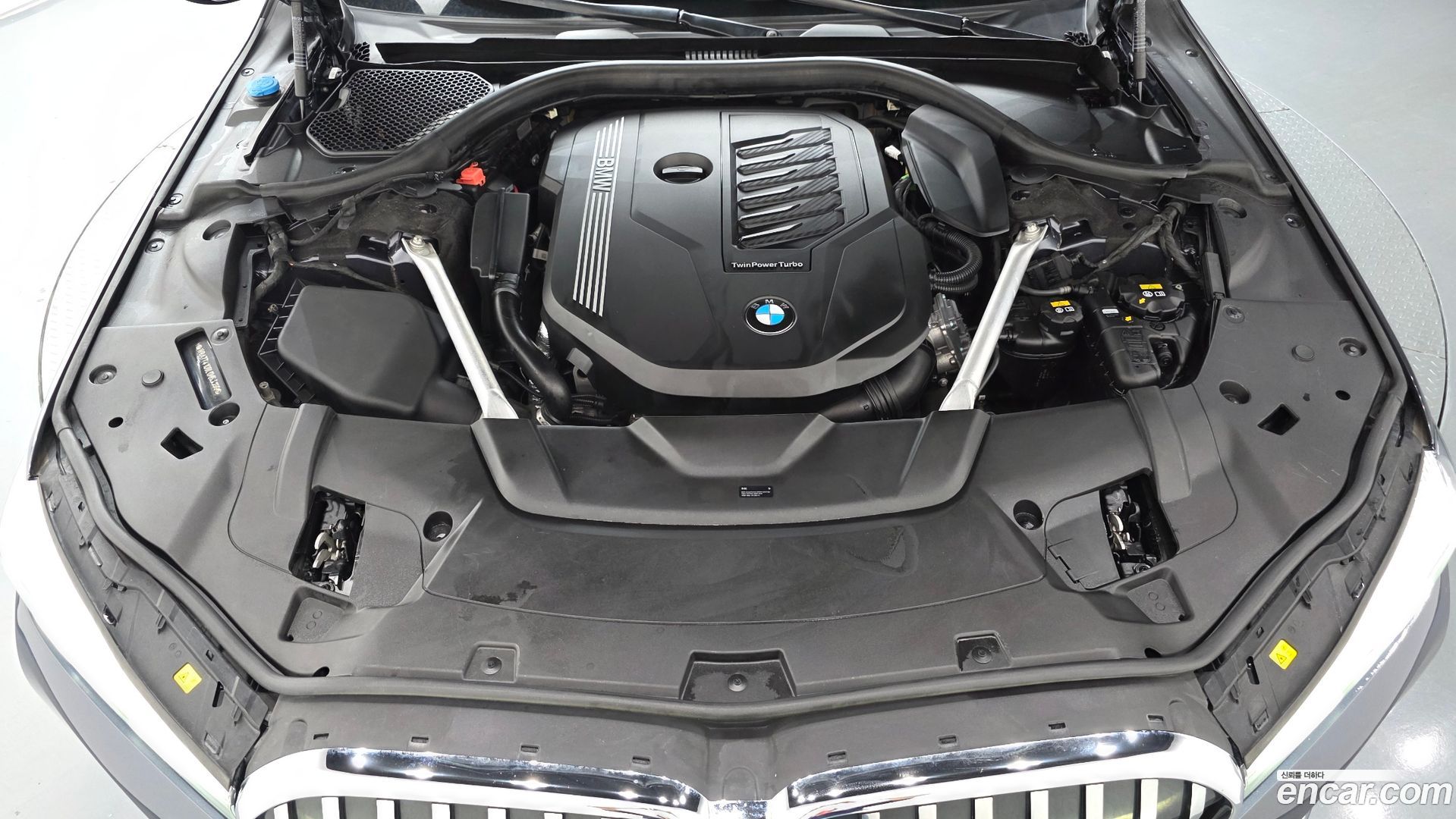 BMW 7-Series 740Li xDrive Design Pure Excellence 2019