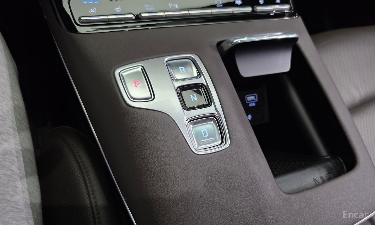 Hyundai The New Grandeur IG 3.0 LPi (Rental Car) 2023