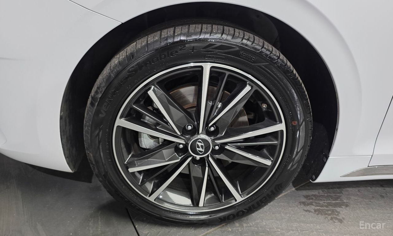 Hyundai The New Grandeur IG 3.0 LPi (Rental Car) 2023