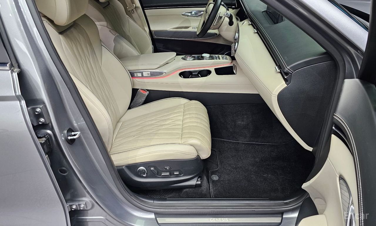 Genesis GV70 2.5T Gasoline AWD 2023