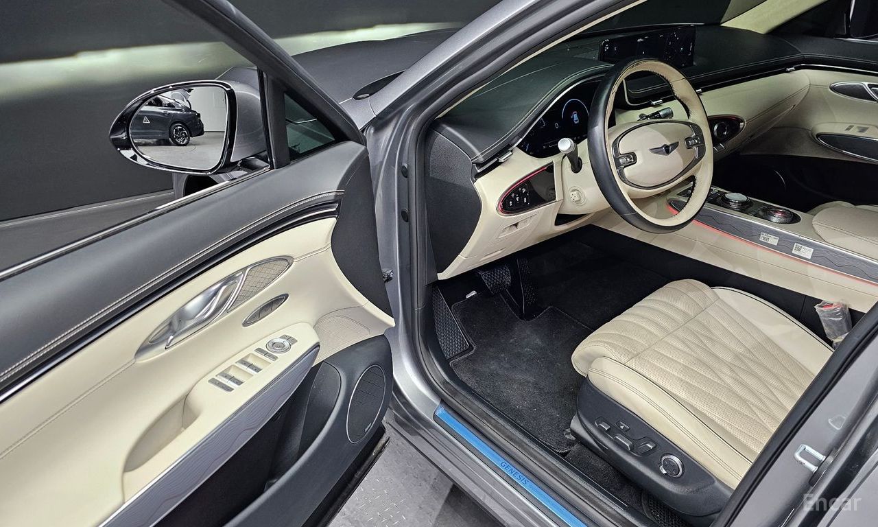Genesis GV70 2.5T Gasoline AWD 2023