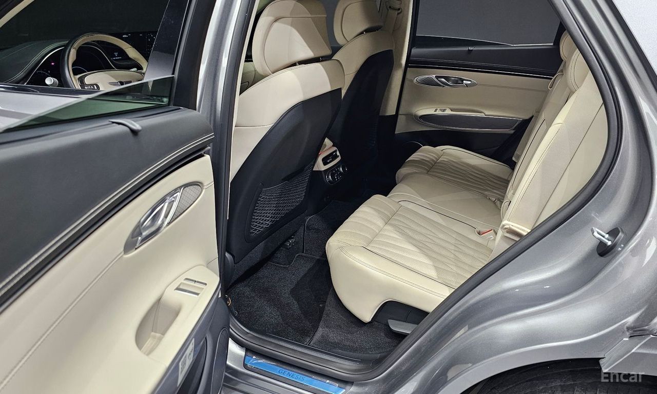 Genesis GV70 2.5T Gasoline AWD 2023