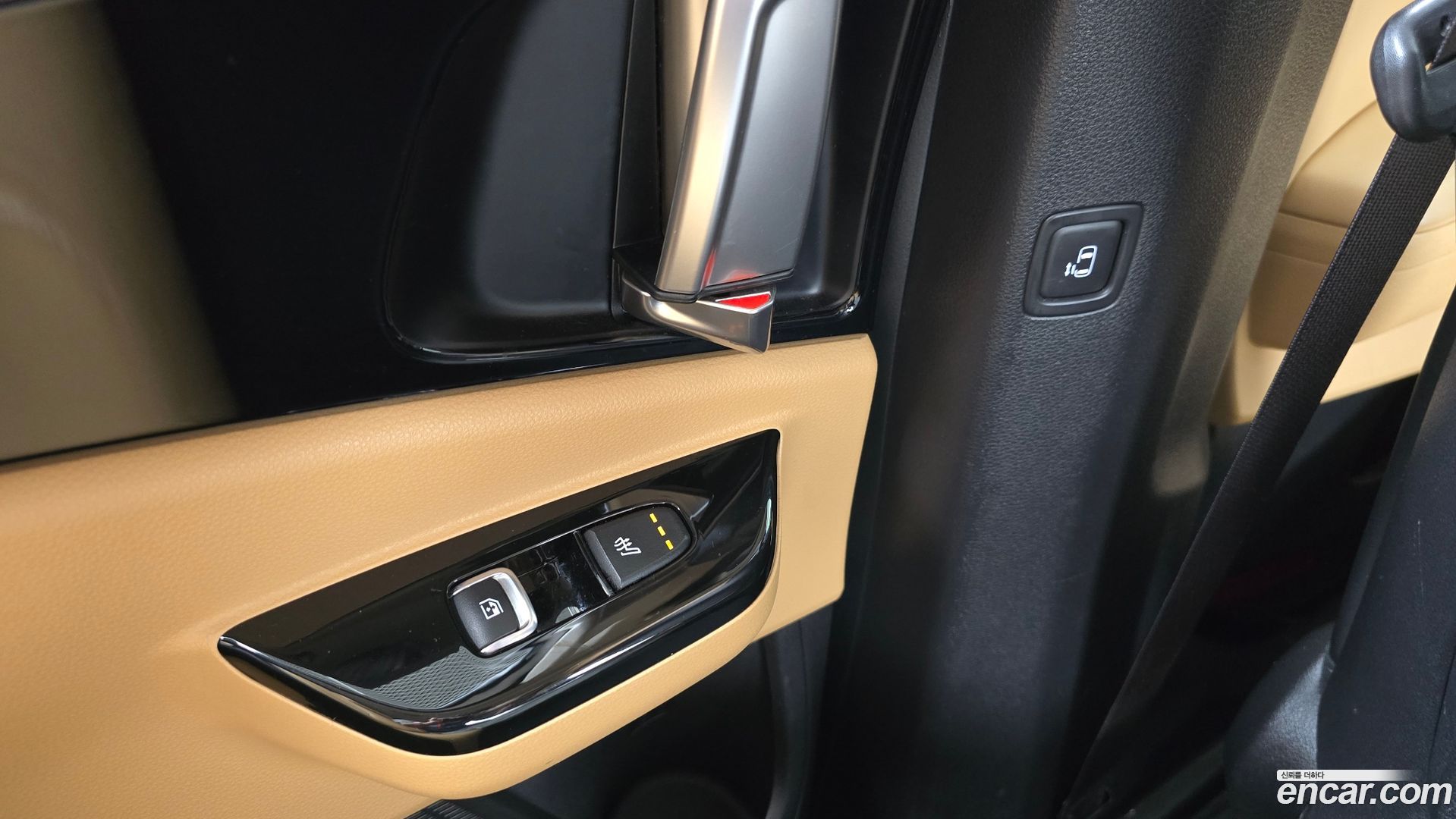 Kia Canival 9-Seater Noblesse